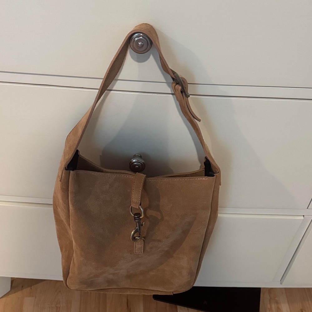 Chic Tan Suede Shoulder Bag